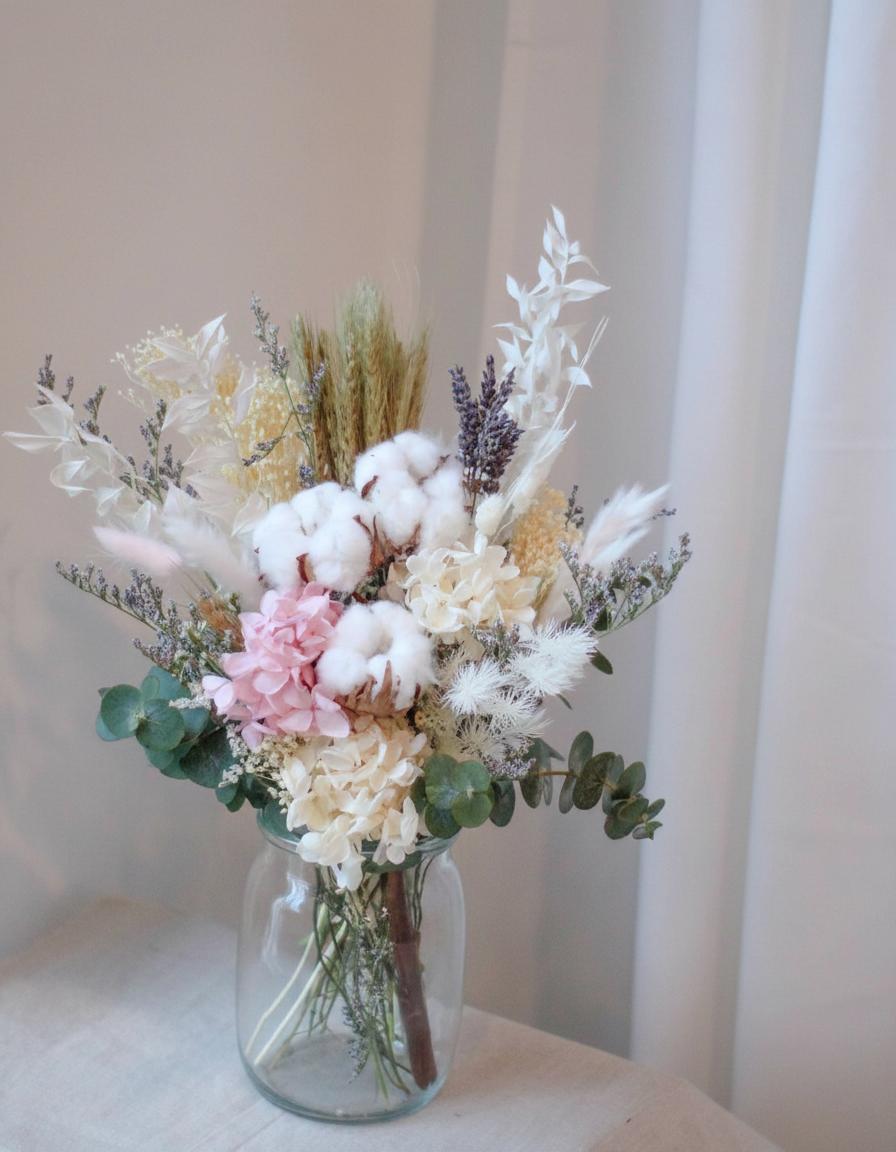 Gardens by the Bay Cloud Forest Vase (Daylight)