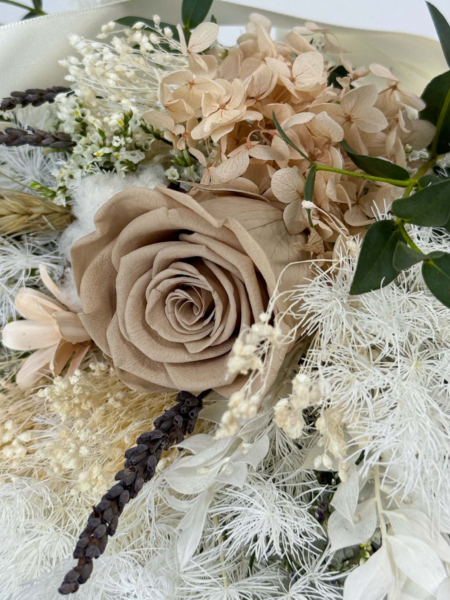 Breezy Bayfront Bridesmaid Bouquet (Khaki)