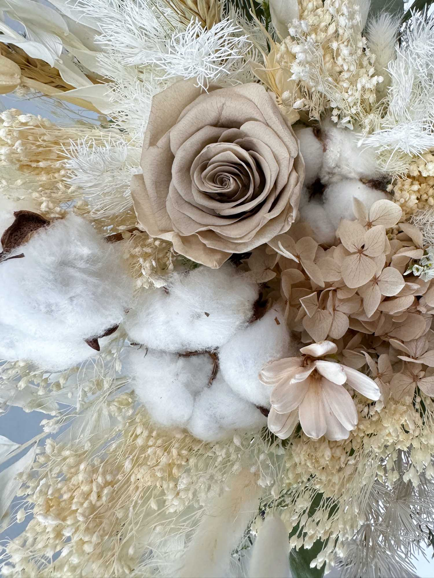 Breezy Bayfront Frontal Bridal Bouquet (Khaki)