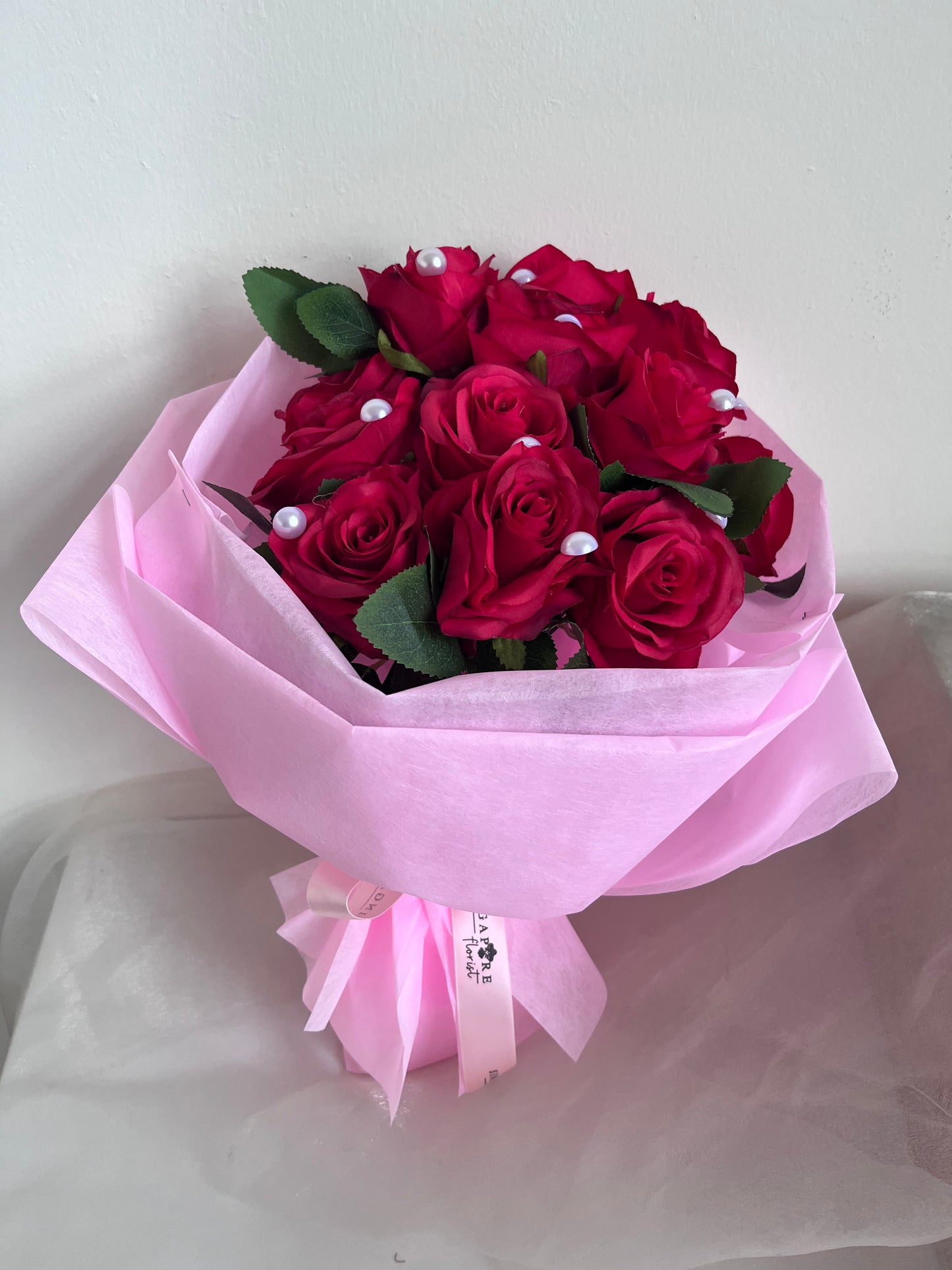 12 Artificial Roses Posy