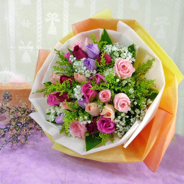 30朵混合玫瑰花束