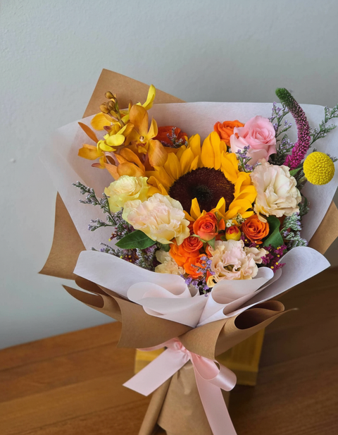 Pasir Playful Petals