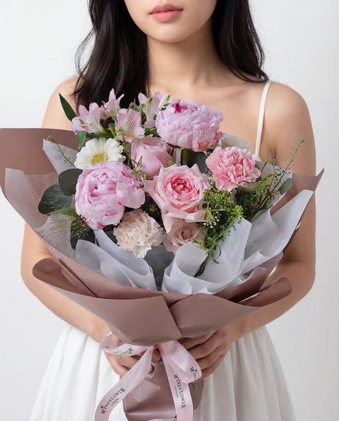 Merlion Mauve Medley peony bouquet Singapore delivery