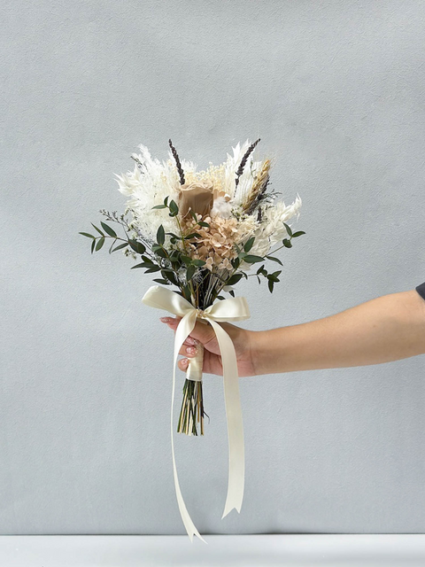 Breezy Bayfront Bridesmaid Bouquet (Khaki)