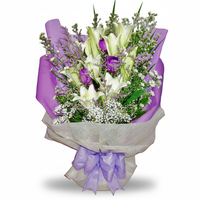 9 lily with 3 purple roses Handbouquet