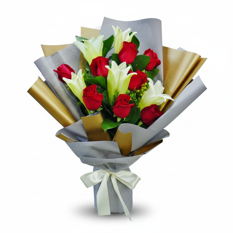 5枝百合配8枝红玫瑰长款手捧花