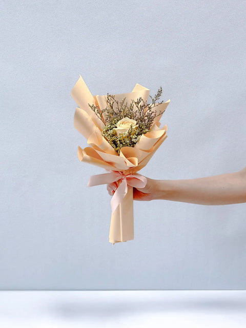 Single Rosy Raffles (Champagne)