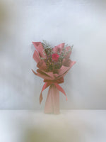 Single Rosy Raffles (Hot Pink)